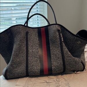 HAUTE SHORE Gray Tote with Red and Black Accents